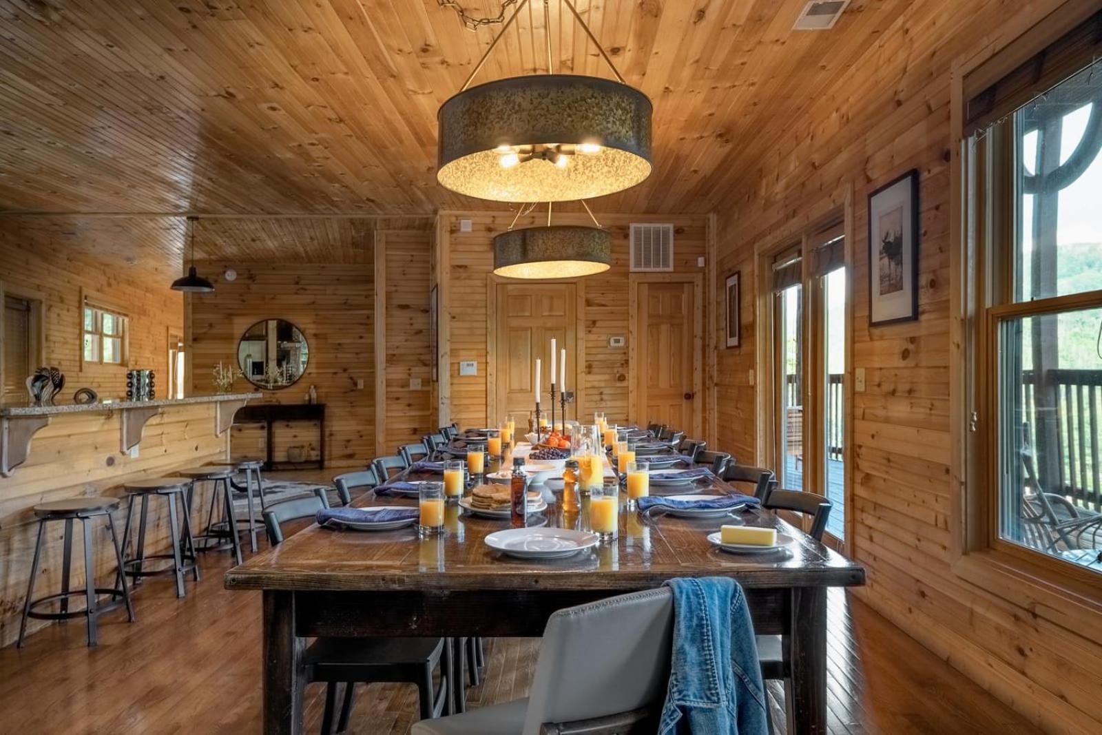 Hickory Ridge By Avantstay Incredible Private Elevated Cabin Sleeps 20 Gatlinburg Eksteriør billede